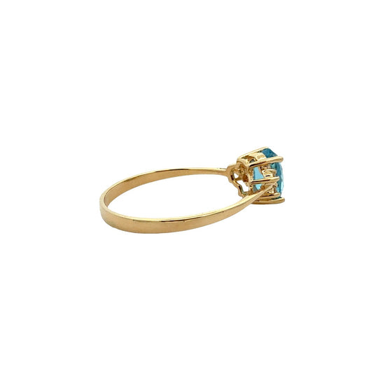 14k Yellow Gold 0.87tcw Oval Blue Topaz and 0.04cttw Diamond Ring3