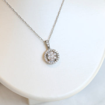 14k White Gold 0.52cttw Diamond Cluster Halo Pendant Necklace0