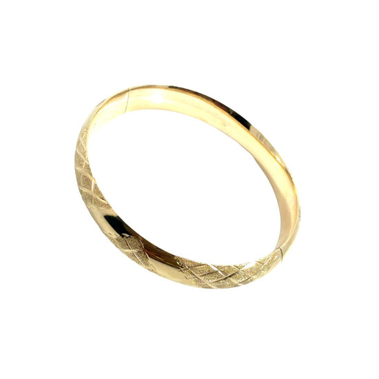 14k Yellow Gold Textured Lattice Pattern Hinged Bangle Bracelet 7"1