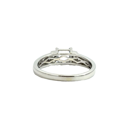 14k White Gold Princess-Cut 0.54tcw Aquamarine & 0.20cttw Diamond Ring Size 6.752