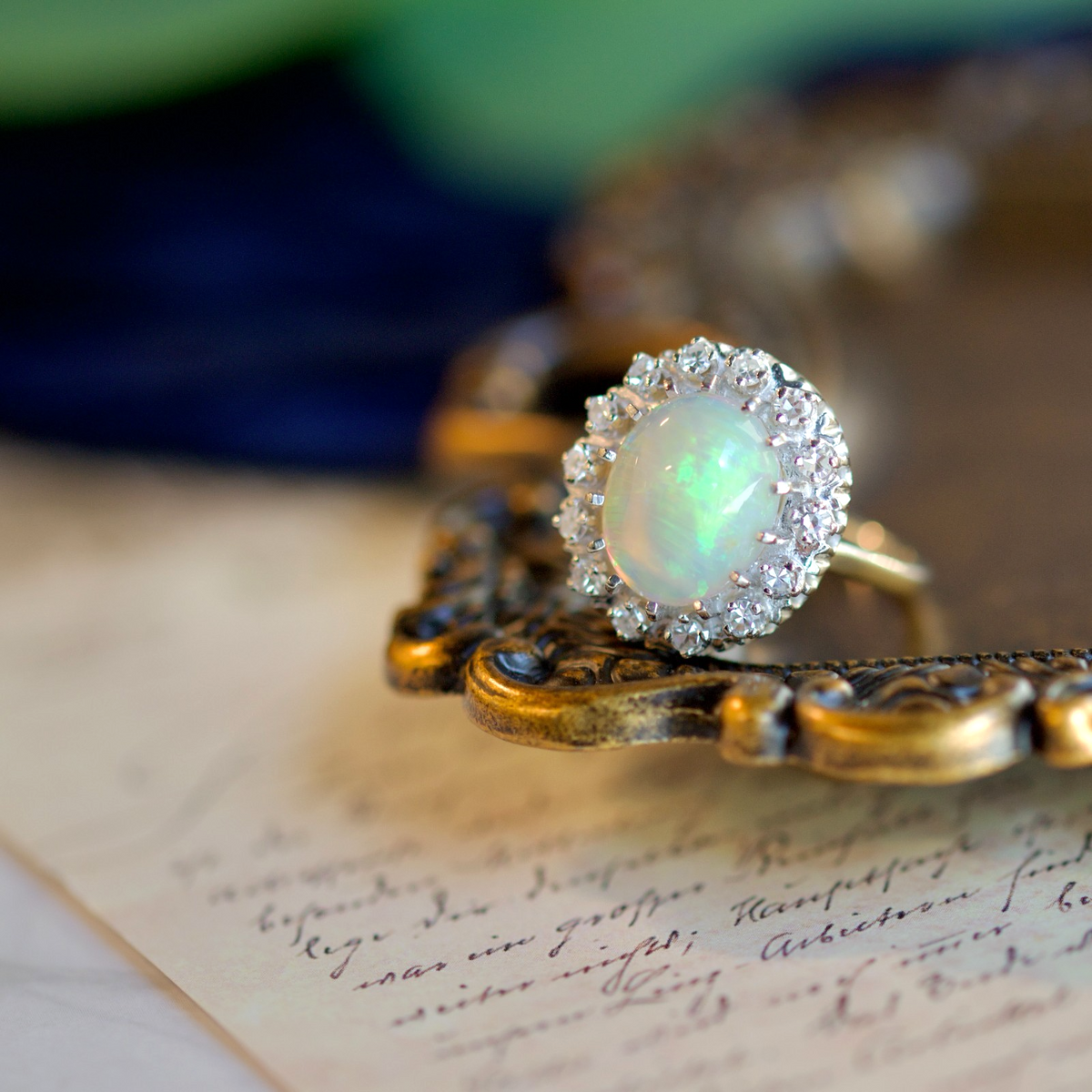 Vintage Stamped 14k White Gold 0.39cttw Diamond and 1.16tcw Opal Cocktail Ring0