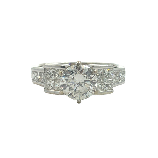 18k White Gold 1.67ctw (0.72ctw) Round & Princess Diamond Engagement Ring0