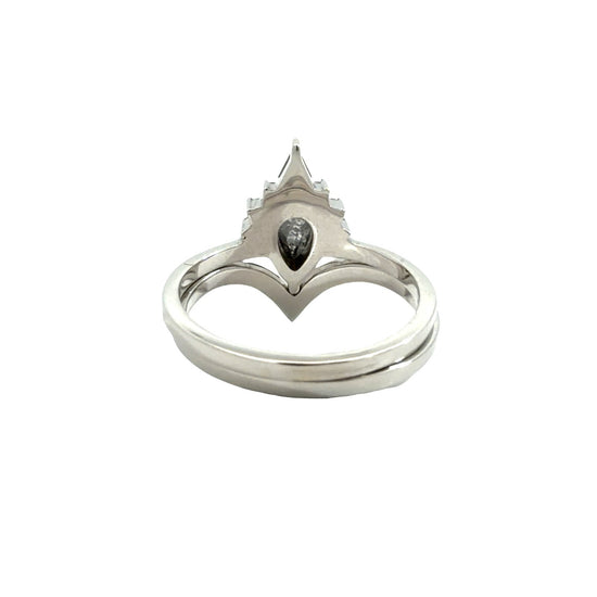 18k White Gold Salt & Pepper 0.82ctw(0.56ct) Pear Diamond Engagement Ring & Band3