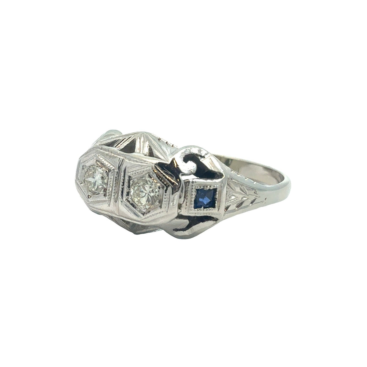 Vintage 18k White Gold 0.14ctw Diamond and 0.08ctw Sapphire Ring1